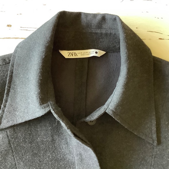 Zara dark gray flannel like cropped jacket Medium - Picture 5 of 13